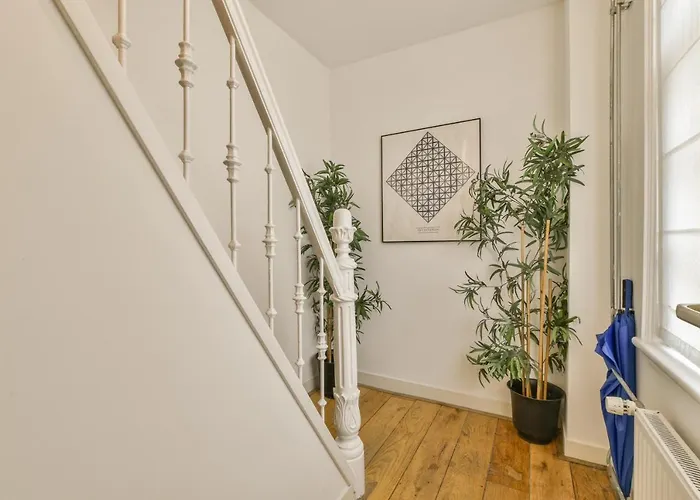 Amsterdam Alley Apartment